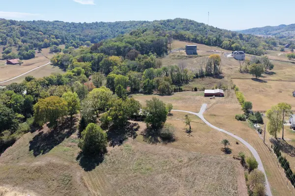 2427 Allisona Rd, Eagleville, TN 37060