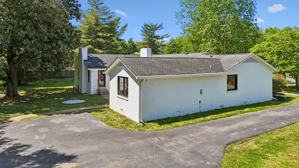 2250 Wiltshire Dr, Murfreesboro, TN 37129