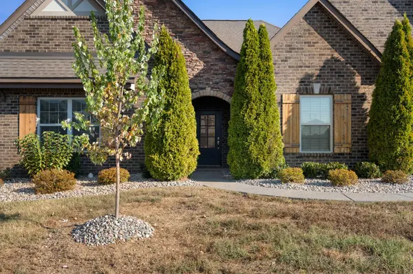 206 Brixham Ct, Gallatin, TN 37066