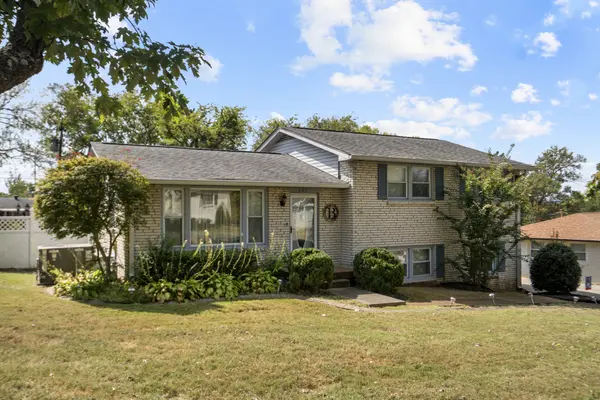 607 Comet Dr, Nashville, TN 37209