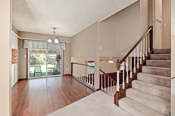 1000 E Market, Derby, KS 67037