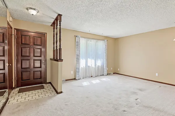 1000 E Market, Derby, KS 67037