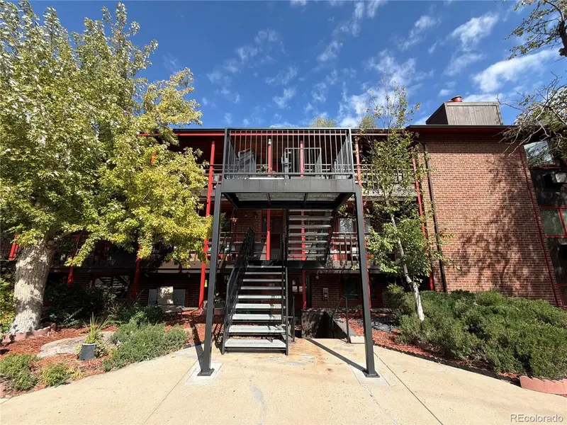 1370 Estes #305, Lakewood, CO 80215