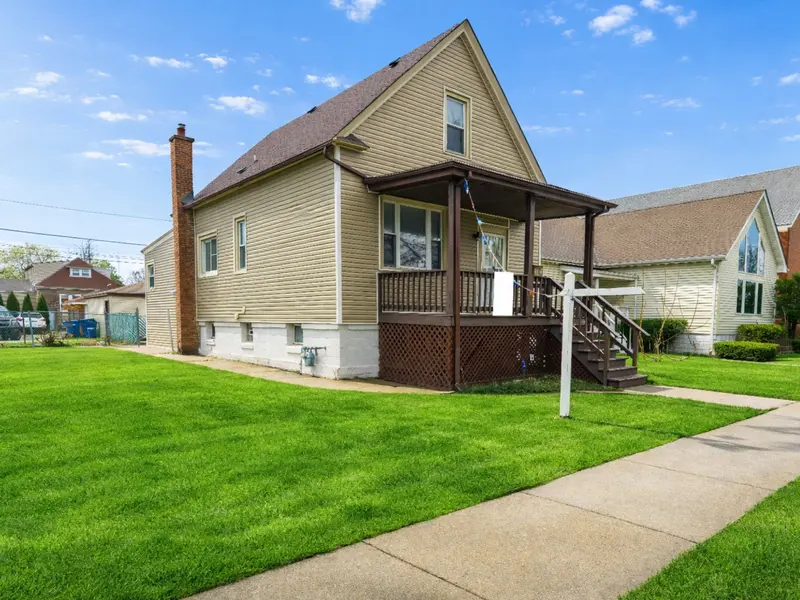30 Washington AVE, La Grange, IL 60525