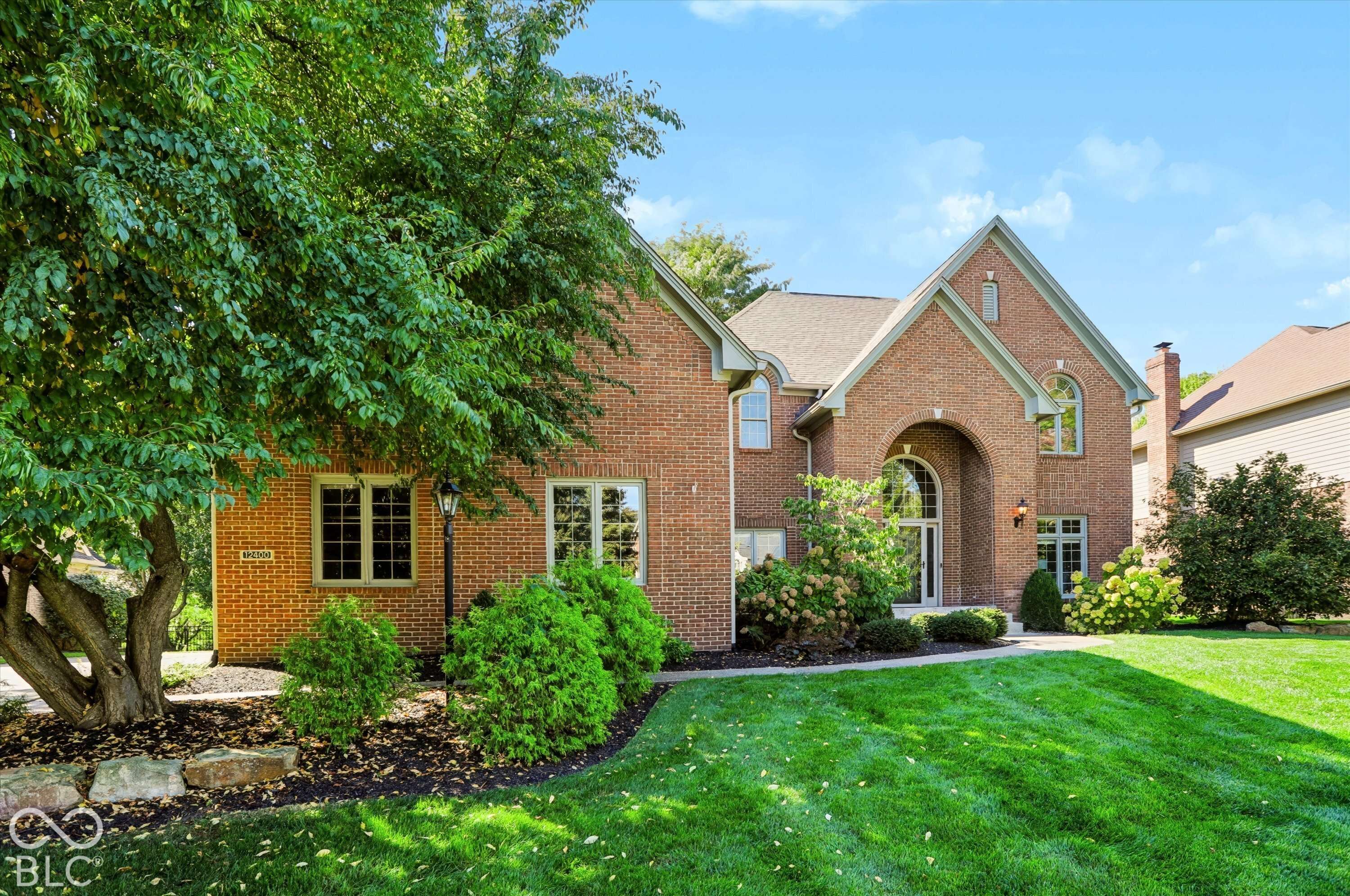 12400 Pebblepointe PASS, Carmel, IN 46033