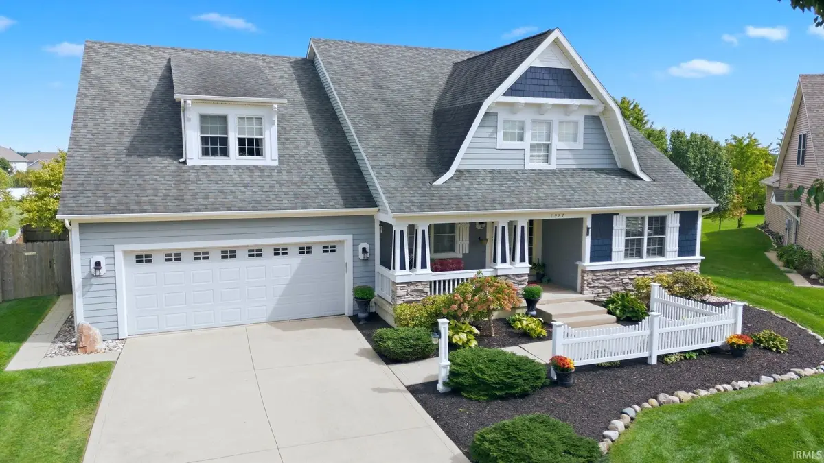 1927 Klehm CT, Fort Wayne, IN 46814