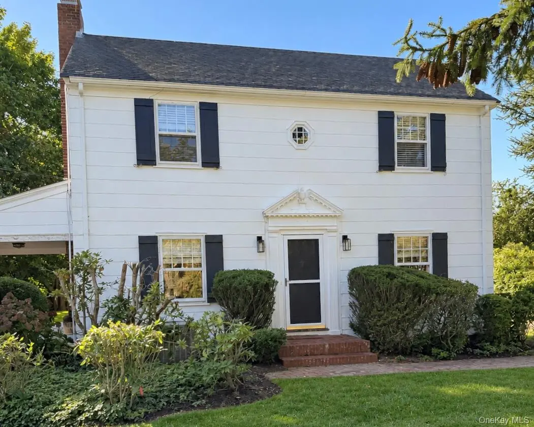 1410 New Suffolk RD, Cutchogue, NY 11935