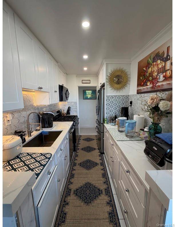 89-35 155th AVE #5C, Howard Beach, NY 11414