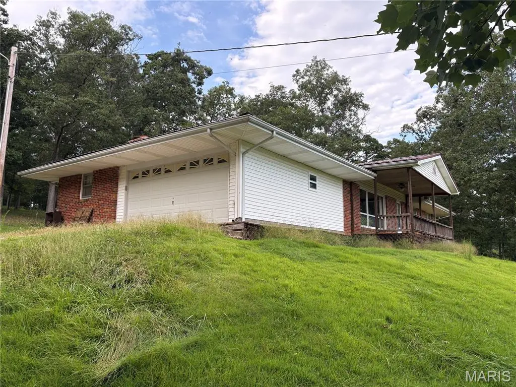 1975 County Road 856, Bunker, MO 63629