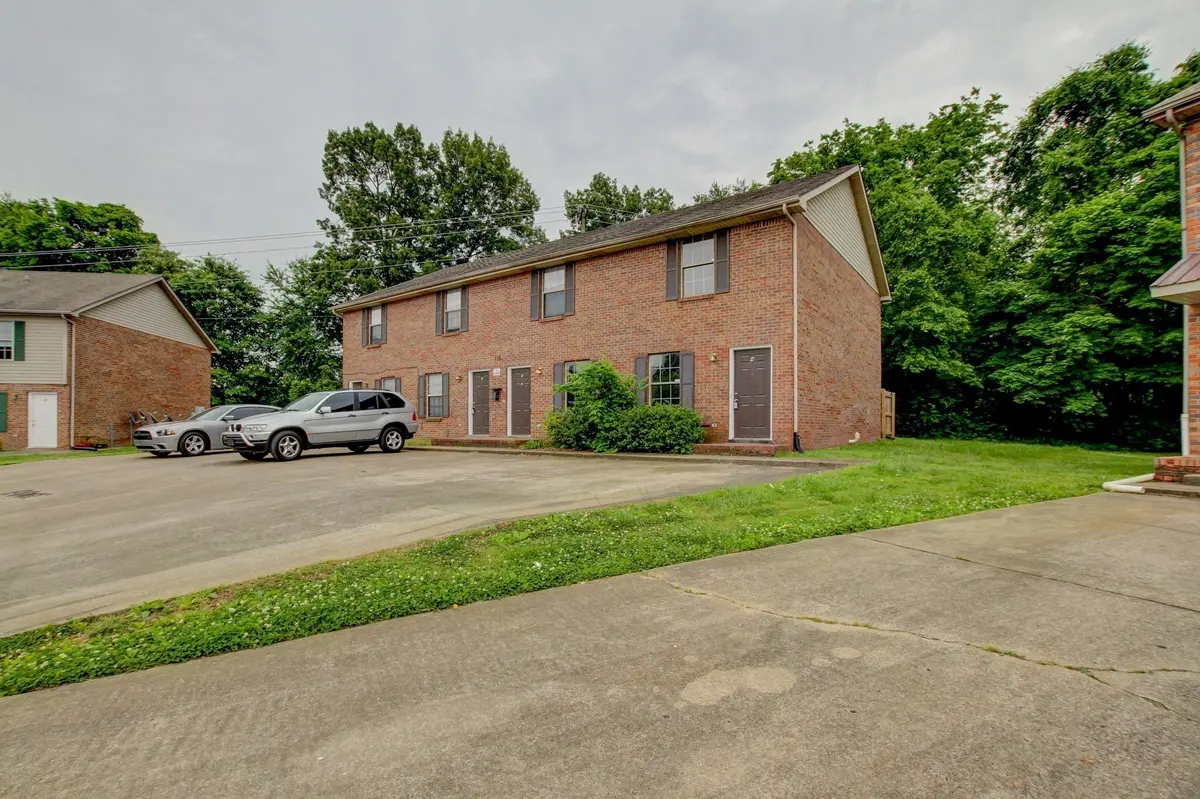 116 Hickory Trace #Unit 2, Clarksville, TN 37040