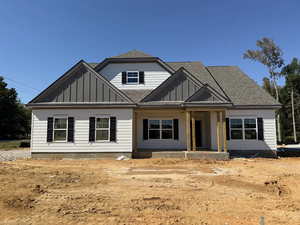 438 Stillwater Way, Tullahoma, TN 37388