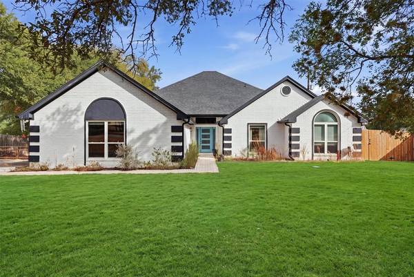 3901 Del Rio Court, Granbury, TX 76049