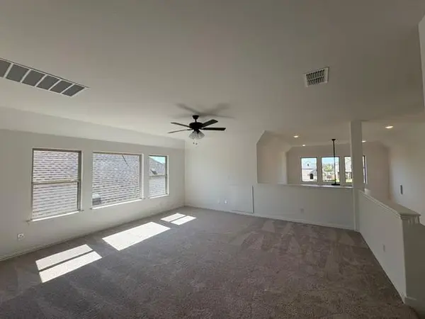 13504 Endless Narrow LN, Elgin, TX 78621