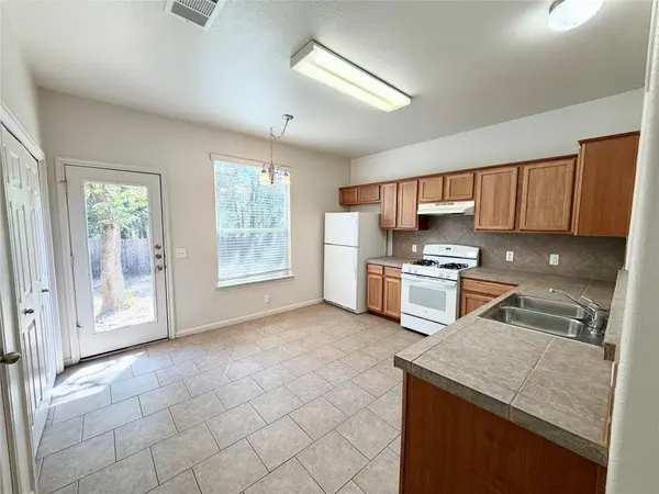 2406 Allred DR #A, Austin, TX 78748