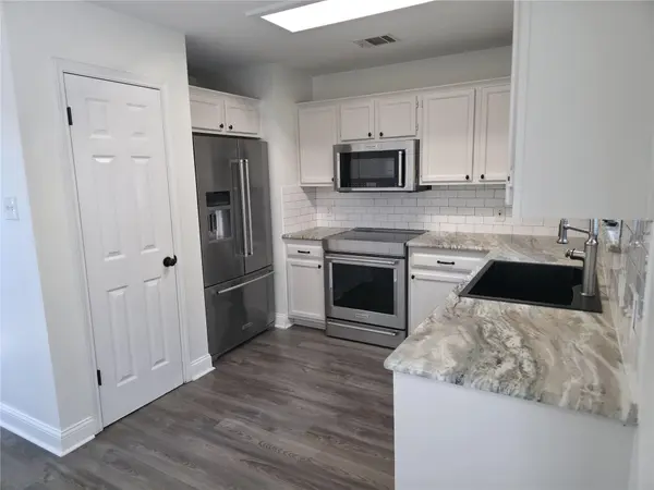 7613 Peabody DR, Austin, TX 78729