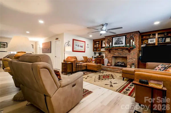 301 Pinkney ST #1, Shelby, NC 28150