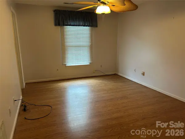 118-1 Lattimore ST, Shelby, NC 28150