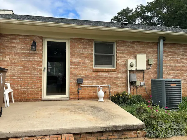 118-1 Lattimore ST, Shelby, NC 28150