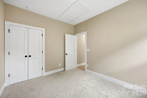 1027 Houston ST, Gastonia, NC 28052