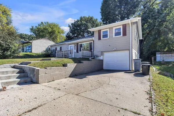 2308 Sycamore CT, St Joseph, MO 64503