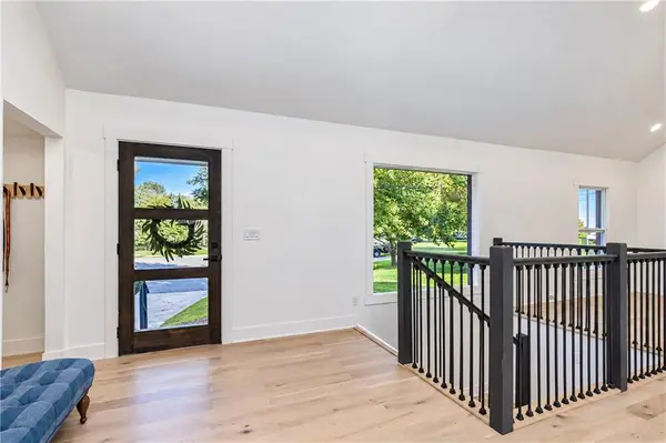 4085 Normandy DR, Lee's Summit, MO 64082