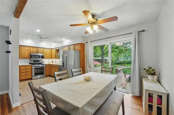 10202 Moody Park DR, Overland Park, KS 66212