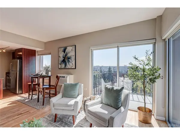 1150 Vine #1002, Denver, CO 80206