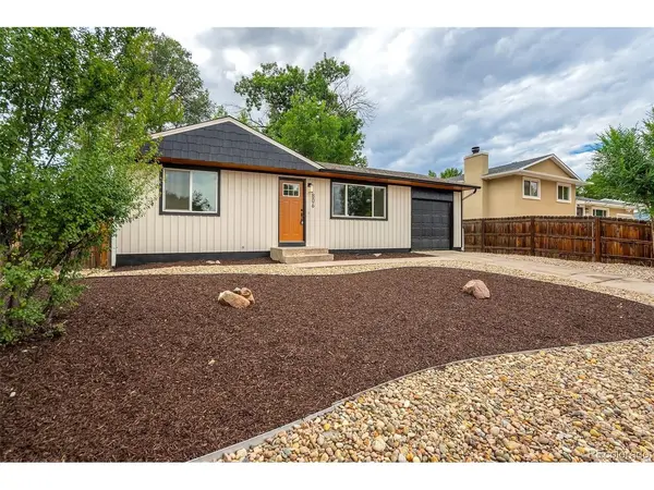 806 Querida, Colorado Springs, CO 80909