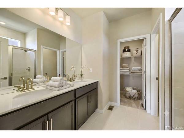 55015 E 28th, Strasburg, CO 80136