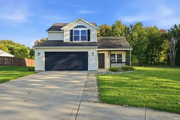 502 Freds CT, Kendallville, IN 46755-2876