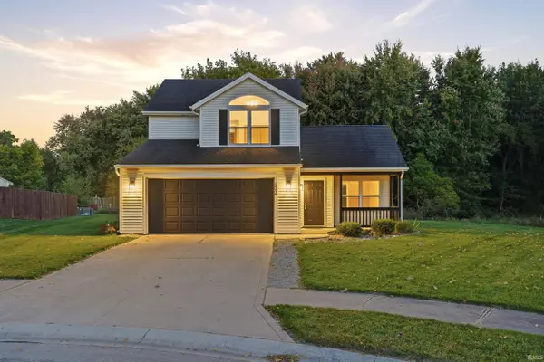 502 Freds CT, Kendallville, IN 46755-2876