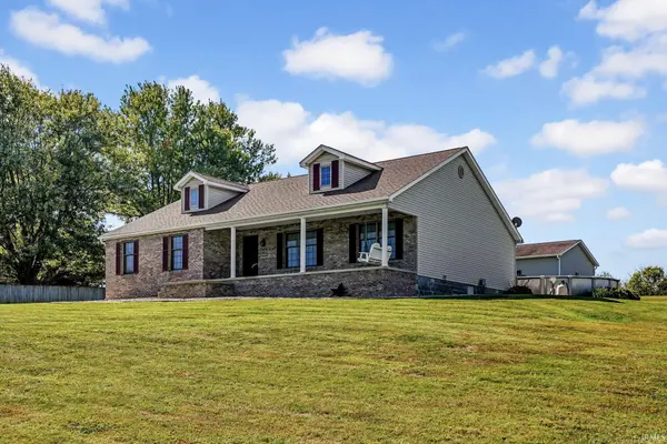 95 Bartlettsville RD, Bedford, IN 47421