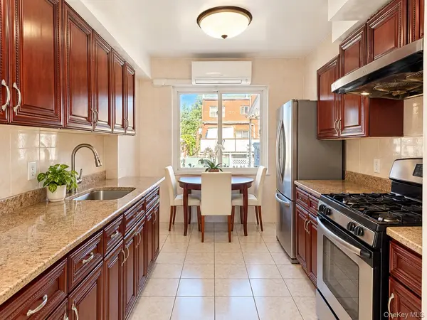 147-41 78th RD, Kew Garden Hills, NY 11367