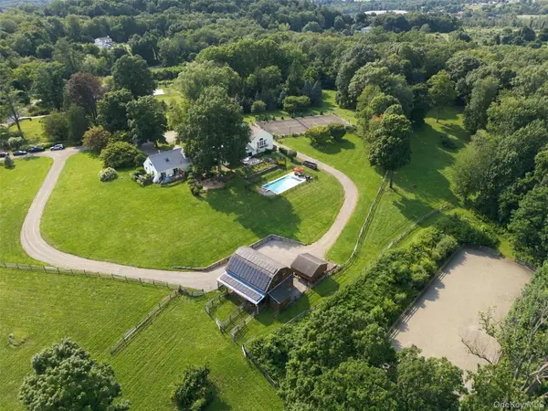 160 Couch RD, Patterson, NY 12563