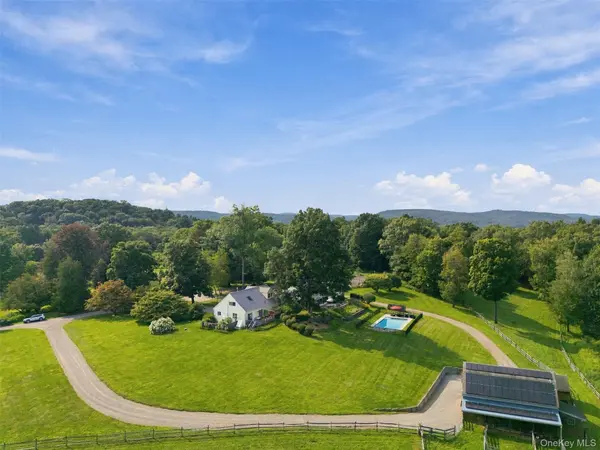 160 Couch RD, Patterson, NY 12563