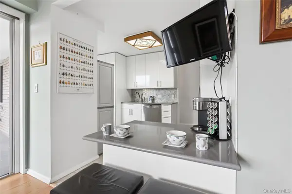 3333 Henry Hudson Pkwy #2A, Bronx, NY 10463