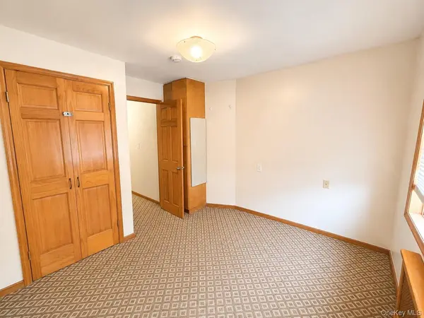 144-37 73rd AVE, Kew Garden Hills, NY 11367