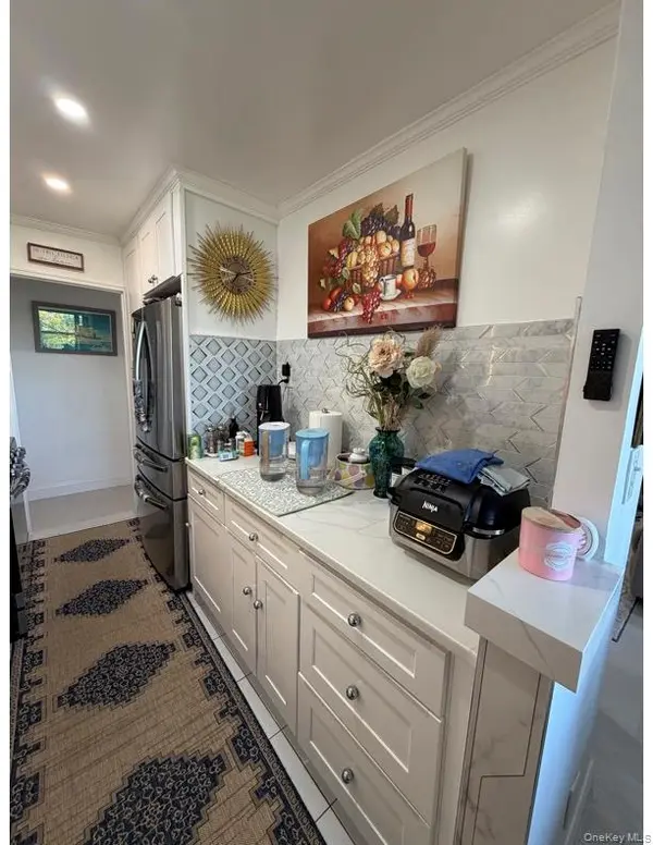 89-35 155th AVE #5C, Howard Beach, NY 11414