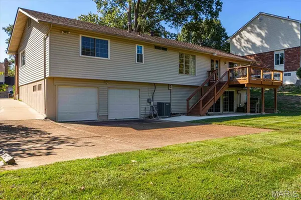 742 Agean WAY, Ballwin, MO 63011