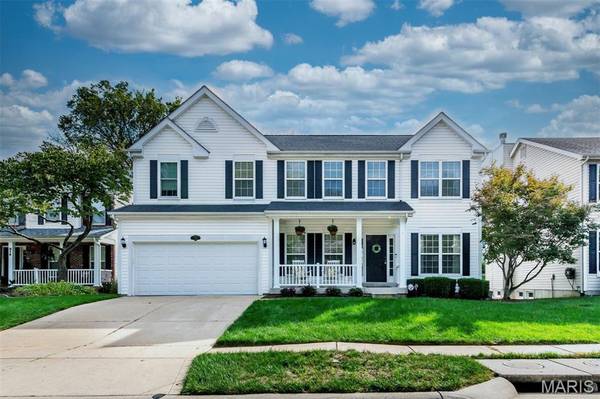 820 Jb Hunt CT, Ballwin, MO 63021