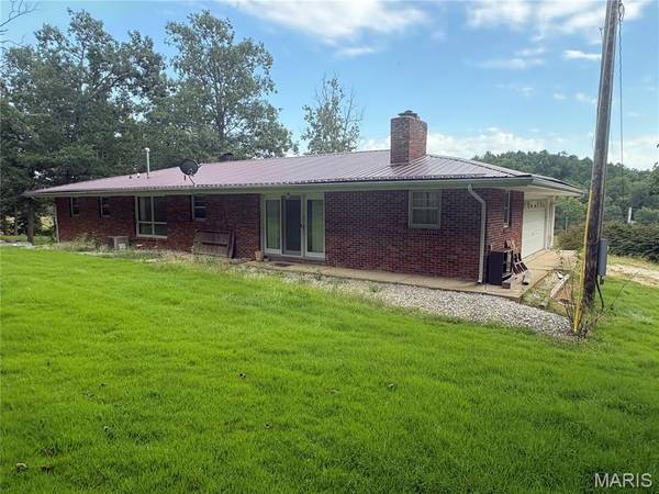 1975 County Road 856, Bunker, MO 63629