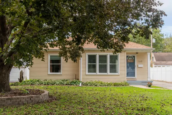 160 Terrace DR, Waterloo, IA 50702
