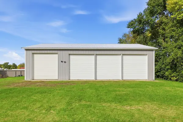 520 & 522 Highway 7 E, Hutchinson, MN 55350