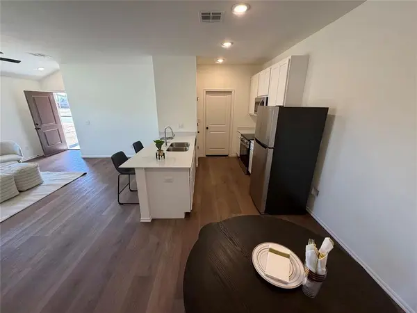 310 Liam DR, Yukon, OK 73099