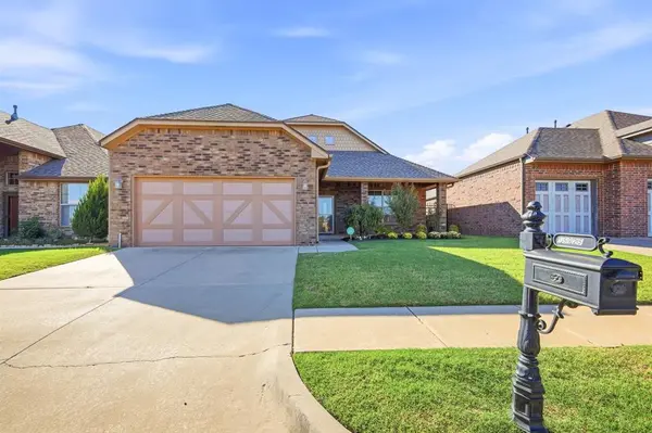 15925 San Clemente DR, Edmond, OK 73013