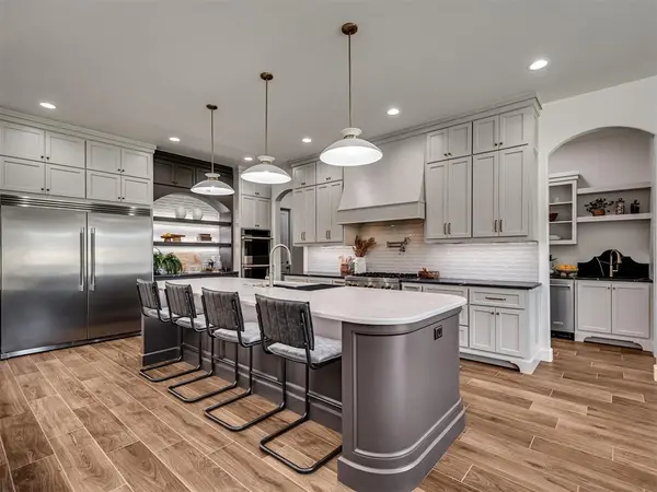 3340 Somerset Farms RD, Newalla, OK 74857