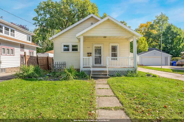 1561 W PROSPECT AVE, Appleton, WI 54914-5147