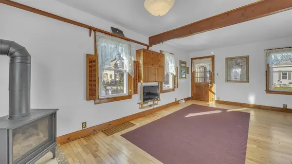 143 E COTTON ST, Fond Du Lac, WI 54935-2450