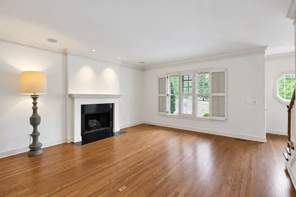4412 Estes Rd, Nashville, TN 37215