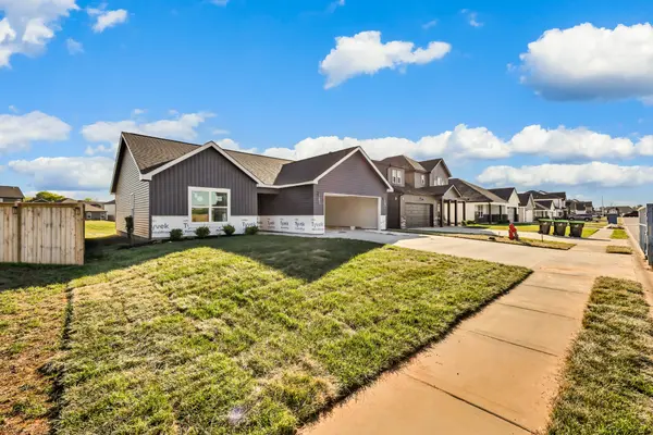 535 Ayden Ln, Clarksville, TN 37042